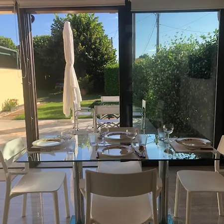 Luxury Vertical Open Space Casa vacanze
