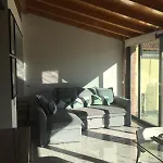 Luxury Vertical Open Space Nyaraló Sangiano