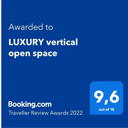 Luxury Vertical Open Space Ferienhaus *
