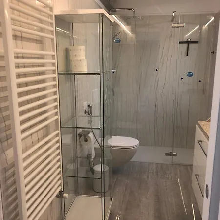Luxury Vertical Open Space Sangiano